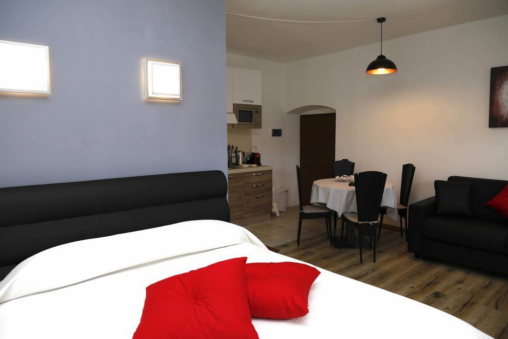 Residence Sugrac Valpicetto Luaran gambar