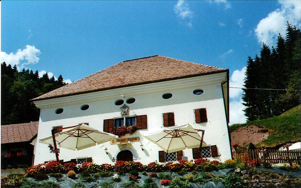 Residence Sugrac Valpicetto Luaran gambar
